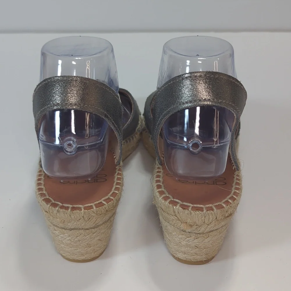 Andre Assous Dorit Women's Wedge Espadrille Sandals Size 10